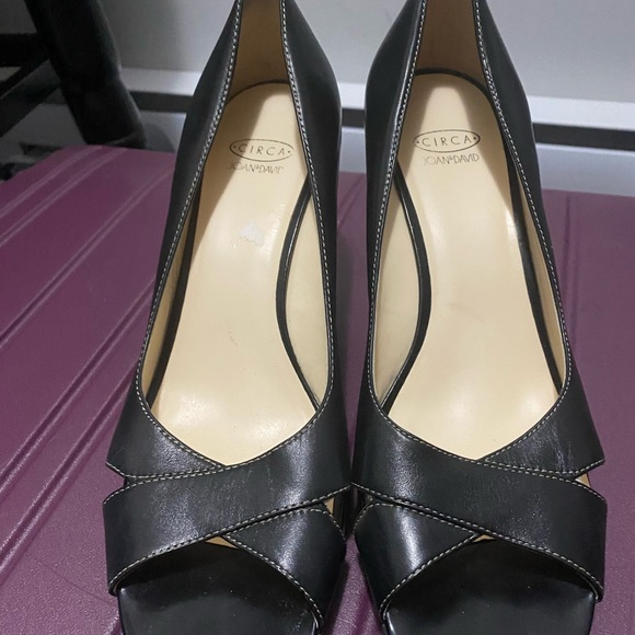 Open-Toe Leather Wedges - Picture 5 of 5